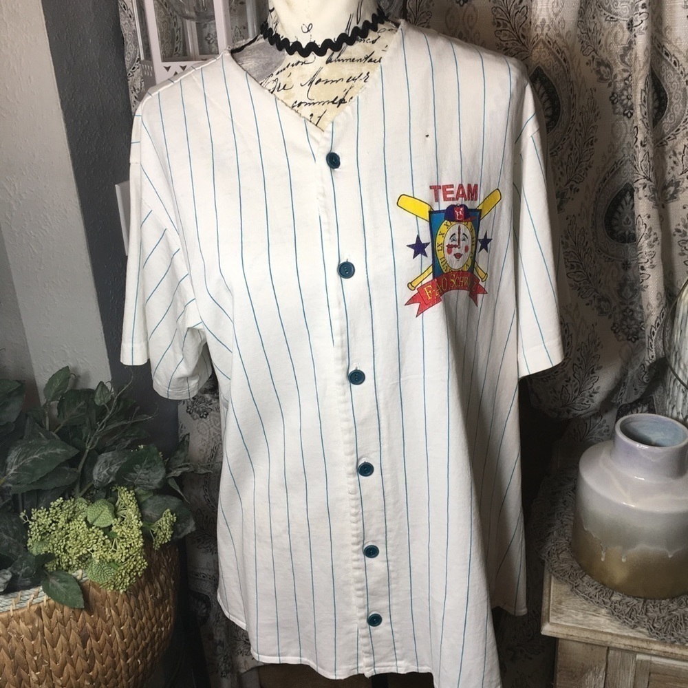 Vintage FAO SCHWARZ team FAO Schwarz pin striped baseball jersey inspired shirt.